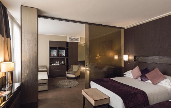 Rome Life Hotel image 9